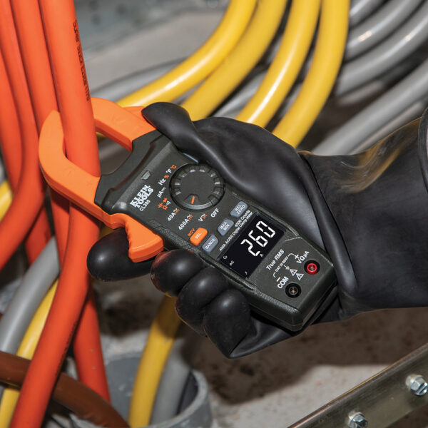 Klein Tool CL390 AC/DC Digital Clamp Meter, Auto-Ranging - Image 2